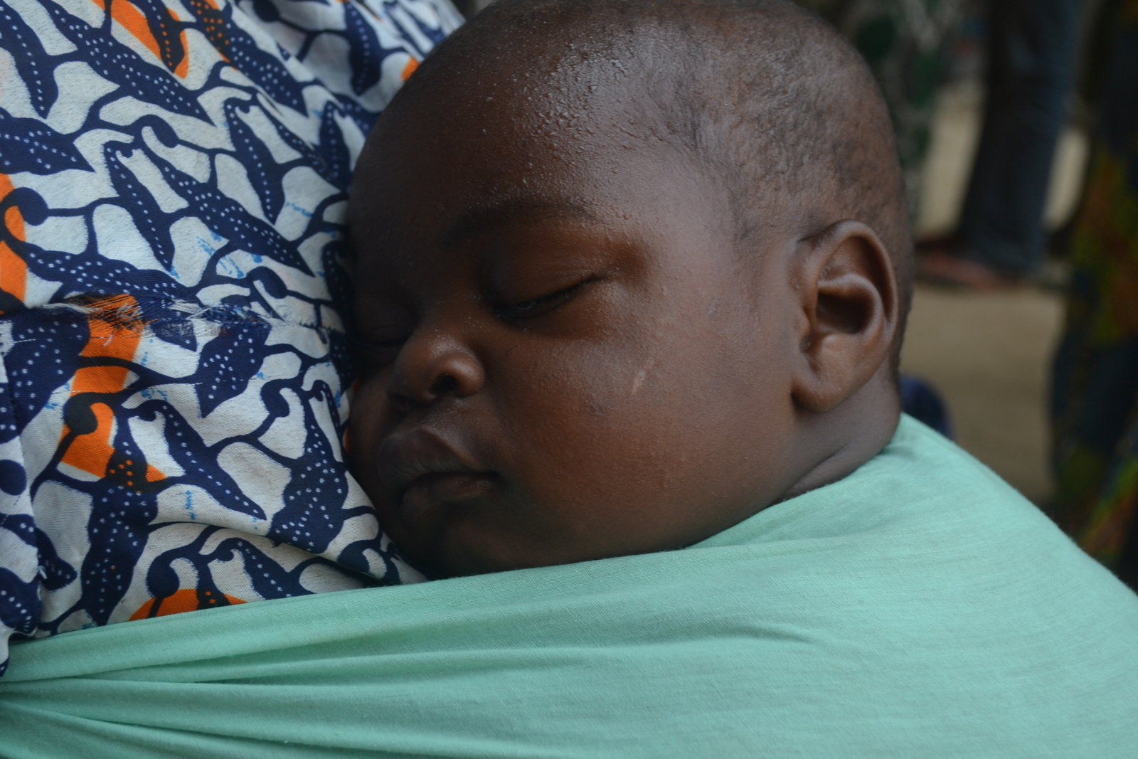 Child Sleeping During NIFs Distribution Boferan 2014