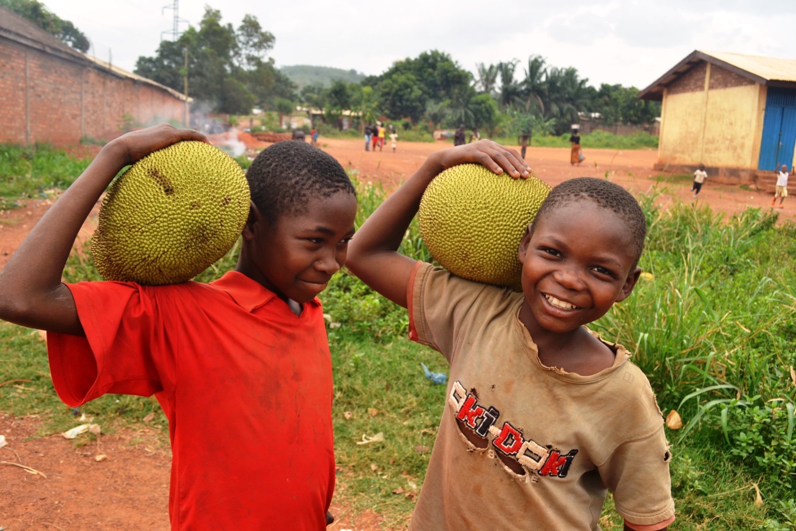 Children-in-bangui-2